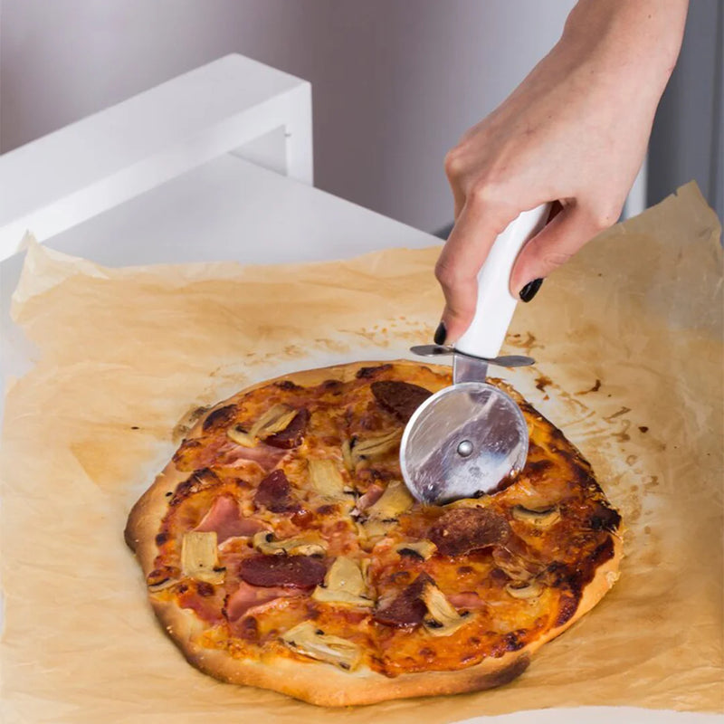 Habitat Diamond Stainless Steel Pizza Cutter – Sharp and Durable Kitchen Tool for Cutting Pizza, Pastries, and Flatbreads