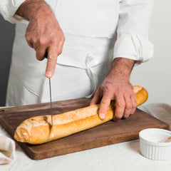 Habitat Bread Knife with Polo Handle – Sharp Serrated Knife for Cutting Bread, Cakes, and Baked Goods